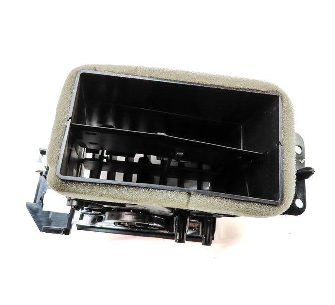 Thumbnail 5: 16 RANGE ROVER SPORT (L494) FRONT LEFT DRIVER DASH HEAT AIR AC HVAC VENT (Black)