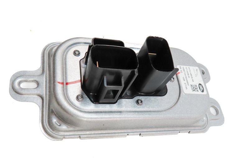 Thumbnail 4: 2016 RANGE ROVER SPORT (L494) 3.0L SUPER ENGINE VOLTAGE CONVERTER MODULE