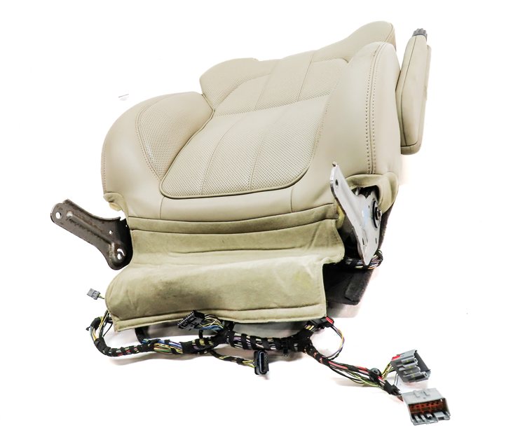 Thumbnail 2: 2016 ROVER SPORT (L494) FRONT RIGHT UPPER HEAT VENT MEMORY SEAT CUSHION (Almond)