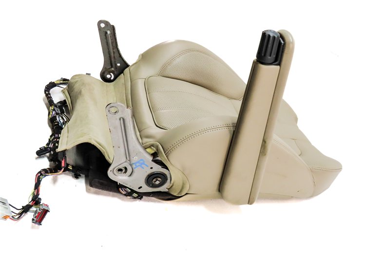 Thumbnail 4: 2016 ROVER SPORT (L494) FRONT RIGHT UPPER HEAT VENT MEMORY SEAT CUSHION (Almond)