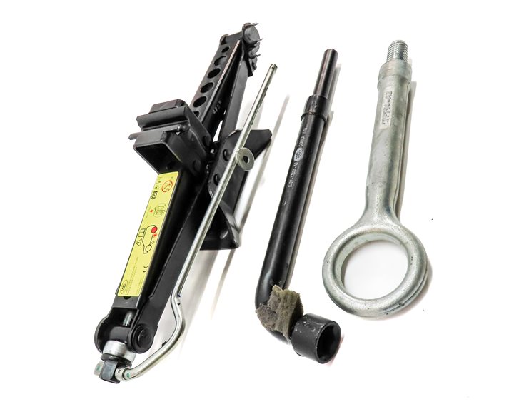 Thumbnail 3: 15-23 LAND ROVER DISCOVERY SPORT L550 TIRE SCISSOR JACK w/ TOW EYE & LUG WRENCH