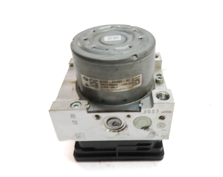 Thumbnail 3: 2017-2019 RANGE ROVER EVOQUE DISCOVERY SPORT (L538 L550) ABS BRAKE PUMP MODULE
