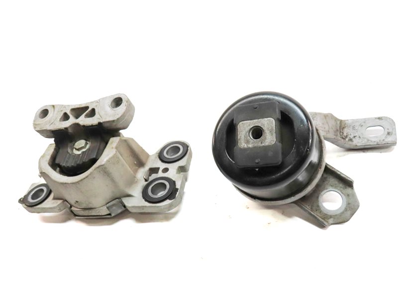 Thumbnail 2: 2017 LAND ROVER DISCOVERY SPORT (L550) 2.0L ENGINE MOTOR SUPPORT MOUNT SET/2