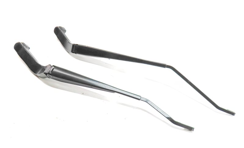 2015-2023 LAND ROVER DISCOVERY SPORT (L550) FRONT WINDSHIELD WIPER ARM SET-2