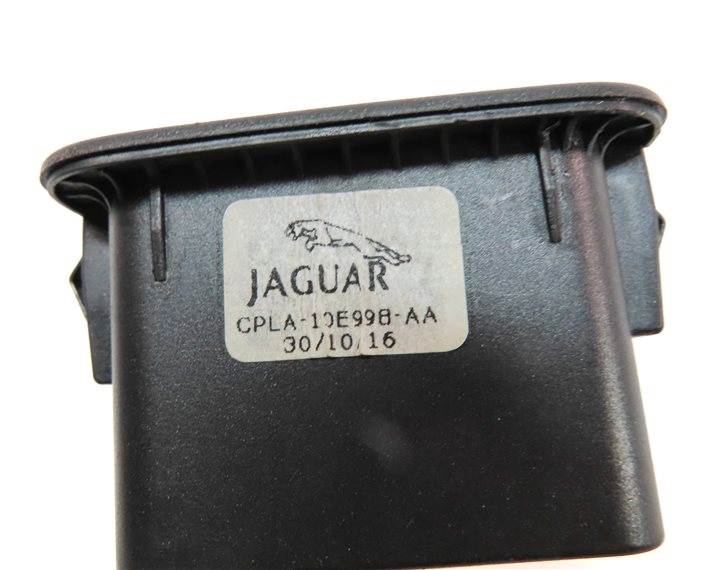 Thumbnail 6: 2017 LAND ROVER DISCOVERY SPORT (L550) LIFTGATE LID RELEASE CLOSE CONTROL BUTTON