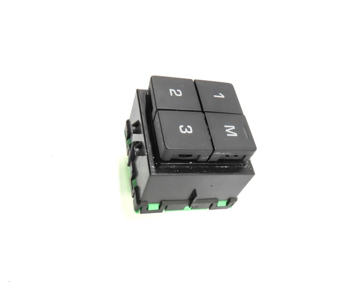 Thumbnail 4: 2017 LAND ROVER DISCOVERY SPORT (L550) FRONT RIGHT PASSENGER MEMORY SWITCH