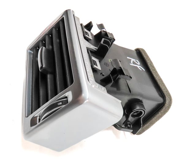 Thumbnail 4: 17 LAND ROVER DISCOVERY SPORT (L550) FRONT RIGHT PASSENGER DASH HEAT AIR AC VENT
