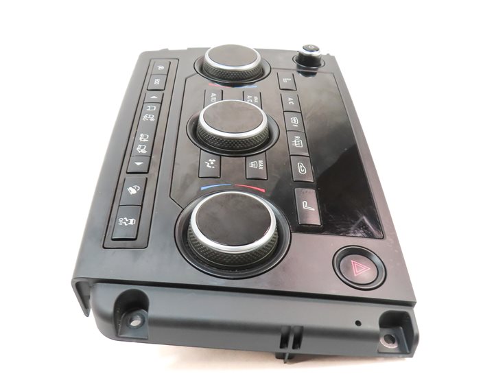 Thumbnail 6: 2017-2019 LAND ROVER DISCOVERY SPORT (L550) FRONT HEATER A/C TEMPERATURE CONTROL