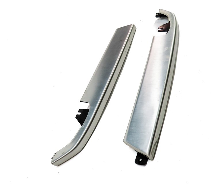 Thumbnail 5: 17 LAND ROVER DISCOVERY SPORT (L550) LEFT & RIGHT INTERIOR DASH TRIM (Aluminium)