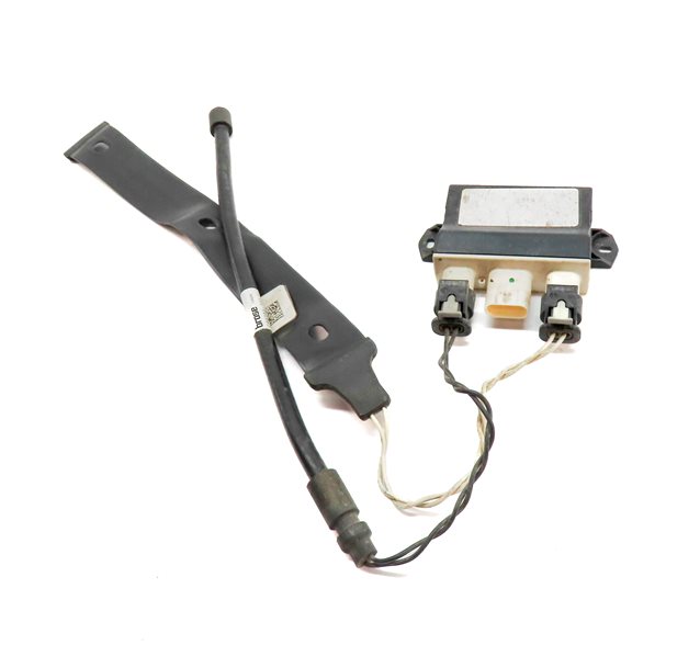 Thumbnail 2: 16-19 LAND ROVER DISCOVERY SPORT (L550) LIFTGATE SMART OPENER MODULE w/ ANTENNA