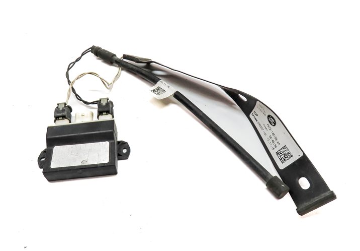 Thumbnail 2: 16-19 LAND ROVER DISCOVERY SPORT (L550) LIFTGATE SMART OPENER MODULE w/ ANTENNA