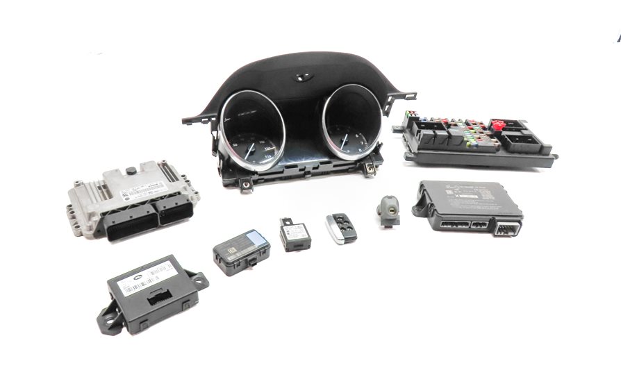 Thumbnail 4: 2017 LAND ROVER DISCOVERY SPORT (L550) 2.0L TURBO ENGINE ECM BCM MODULE KEY SET