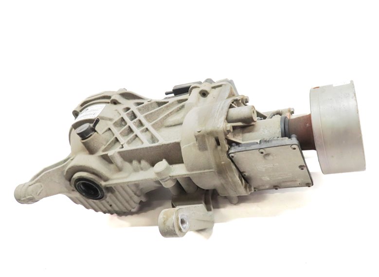 Thumbnail 2: 2016-2019 JAGUAR E-PACE DISCOVERY SPORT (L550) REAR DIFFERENTIAL GEAR CARRIER