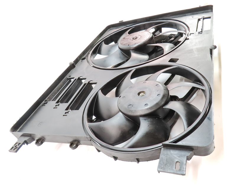 Thumbnail 4: 12-17 LR2 DISCOVERY SPORT RANGE ROVER EVOQUE L550 RADIATOR COOLING FAN & SHROUD