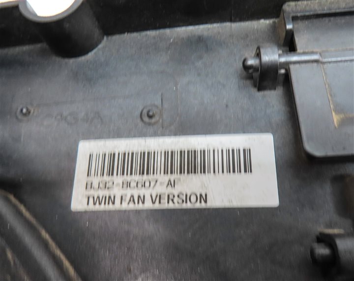 Thumbnail 7: 12-17 LR2 DISCOVERY SPORT RANGE ROVER EVOQUE L550 RADIATOR COOLING FAN & SHROUD