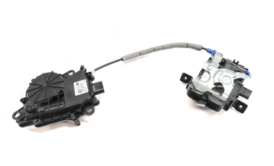 Thumbnail 5: 16 LAND ROVER DISCOVERY SPORT (L550) REAR LIFTGATE HATCH LID LOCK LATCH ACTUATOR