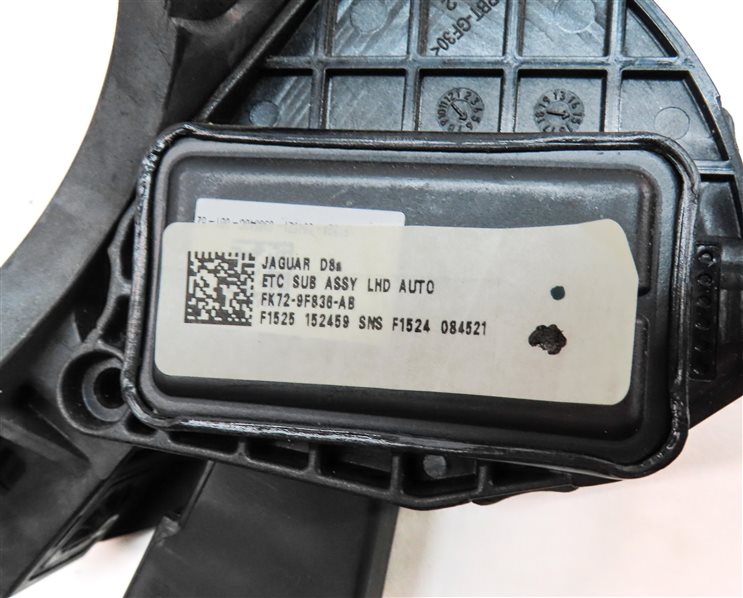 Thumbnail 8: 2016 LAND ROVER DISCOVERY SPORT (L550) THROTTLE GAS ACCELERATOR PEDAL ASSEMBLY