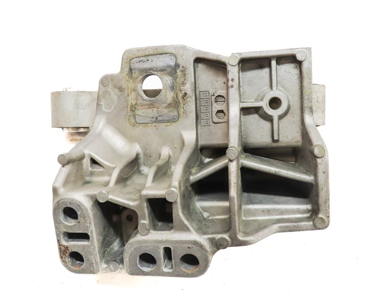 Thumbnail 6: 2016 LAND ROVER DISCOVERY SPORT (L550) 2.0L ENGINE UPPER MOTOR MOUNT w/BAR