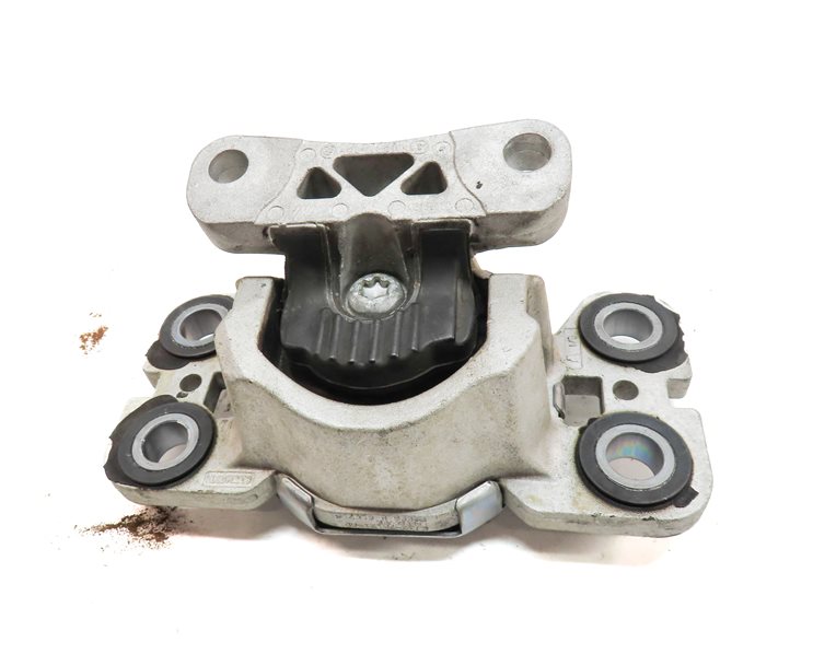 Thumbnail 2: 2016 LAND ROVER DISCOVERY SPORT (L550) REAR AUTO TRANSMISSION SUPPORT MOUNT