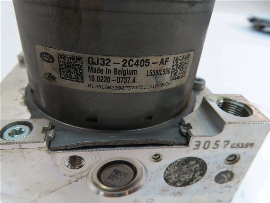 Thumbnail 7: 16 LAND ROVER DISCOVERY SPORT (L550) 2.0L AWD ANTI-LOCK ABS BRAKE PUMP & MODULE