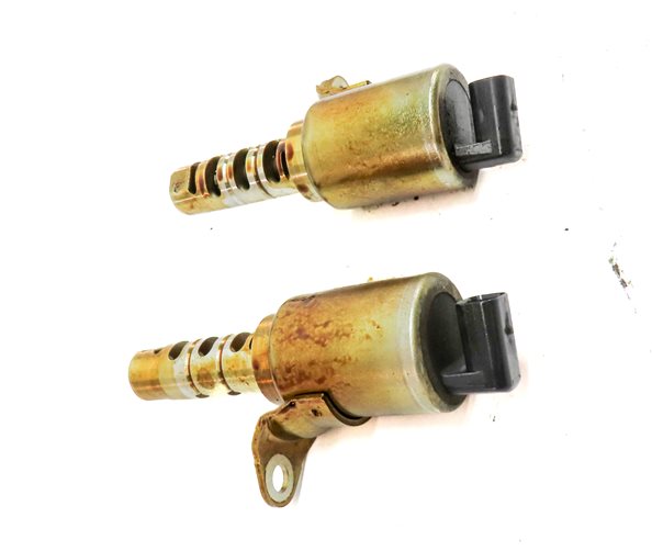 Thumbnail 3: 2016 ROVER DISCOVERY SPORT (L550) 2.0L VVT VARIABLE VALVE TIMING SOLENOID SET/2