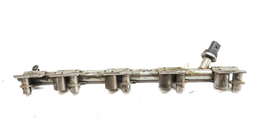 Thumbnail 5: 2016 LAND ROVER DISCOVERY SPORT (L550) 2.0L ENGINE FUEL INJECTOR RAIL