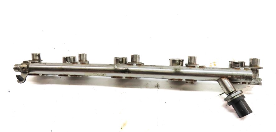 Thumbnail 6: 2016 LAND ROVER DISCOVERY SPORT (L550) 2.0L ENGINE FUEL INJECTOR RAIL