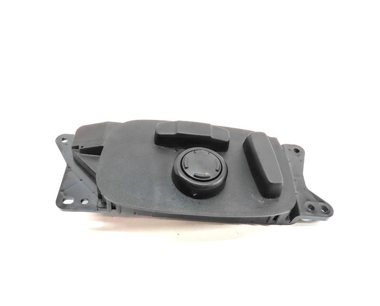 Thumbnail 5: 16 ROVER DISCOVERY SPORT L550 FRONT RIGHT PASSENGER SEAT POSITION ADJUST SWITCH