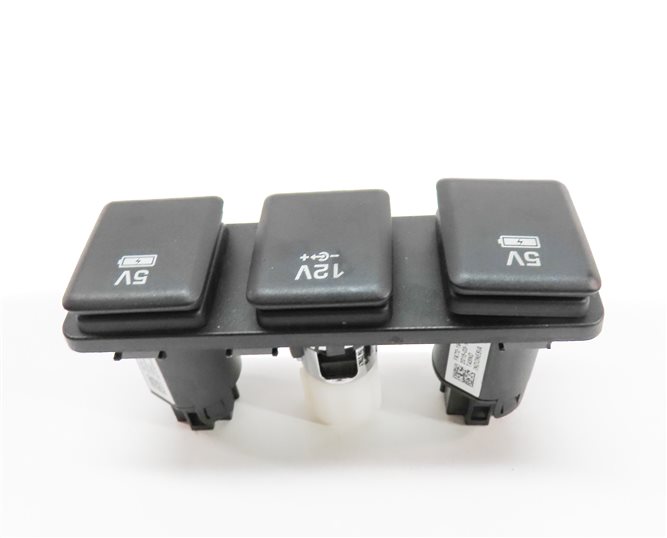 Thumbnail 5: 2016 LAND ROVER DISCOVERY SPORT (L550) USB 12V POWER SOCKET PLUG PANEL