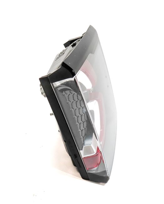 Thumbnail 4: 2015-2019 LAND ROVER DISCOVERY SPORT (L550) LEFT REAR INNER TAILLIGHT LIGHT LAMP