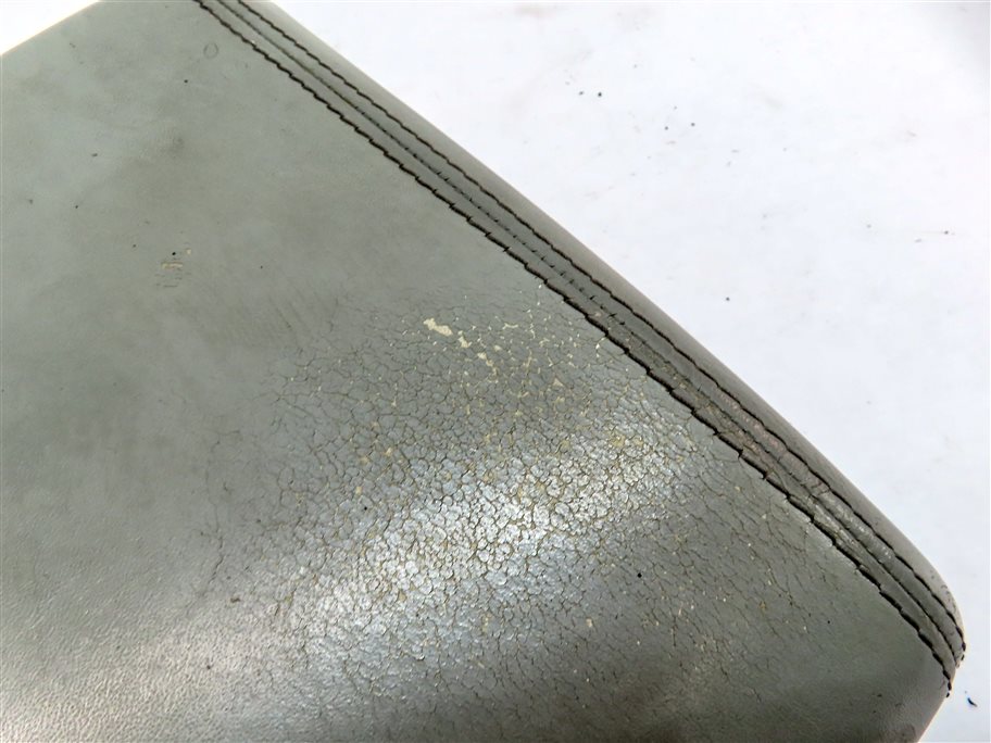 Thumbnail 8: 16-19 DISCOVERY SPORT L550 FRONT CENTER CONSOLE ARMREST COVER LID (Glacier)