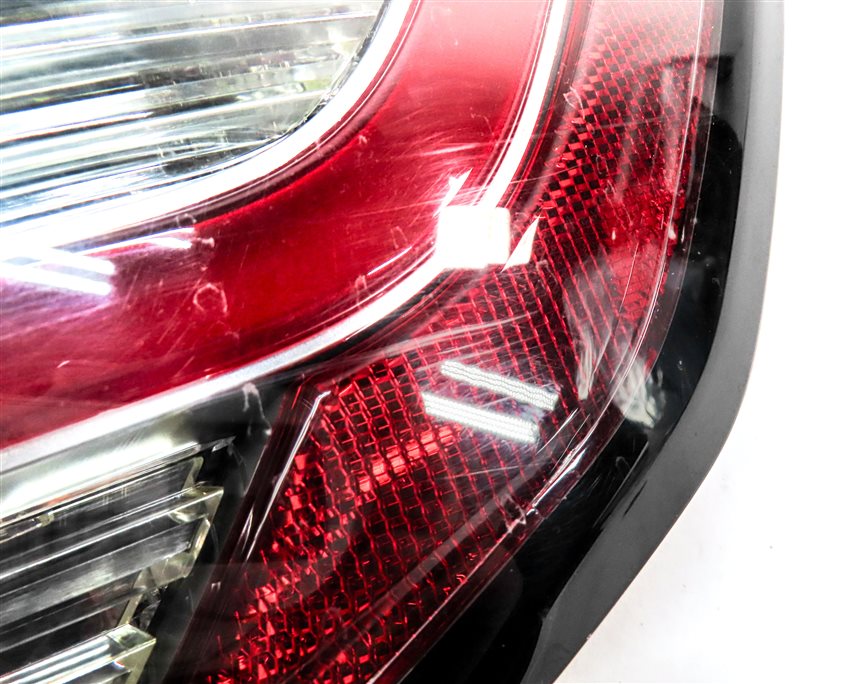 Thumbnail 7: 15-19 LAND ROVER DISCOVERY SPORT (L550) RIGHT REAR TAILLIGHT BRAKE LIGHT LAMP