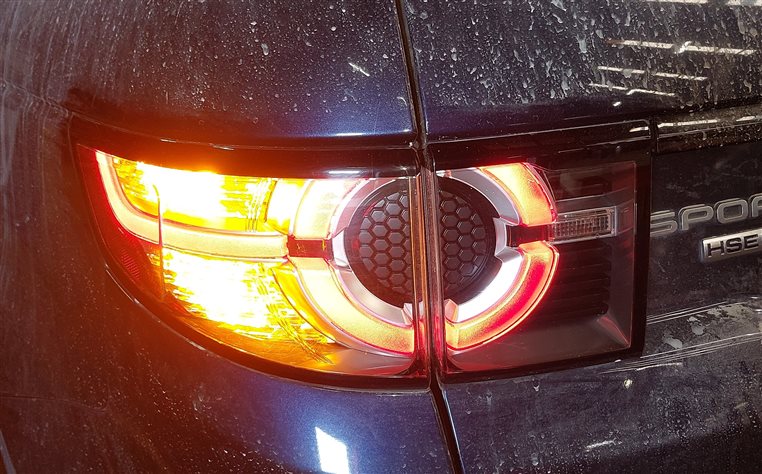 Thumbnail 2: 2015-2019 LAND ROVER DISCOVERY SPORT (L550) LEFT REAR TAILLIGHT BRAKE LIGHT LAMP