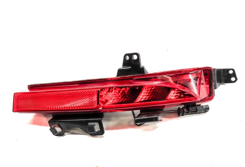 Thumbnail 3: 15-19 LAND ROVER DISCOVERY SPORT (L550) RIGHT REAR BUMPER TAILLIGHT LIGHT LAMP