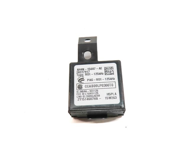 Thumbnail 13: 16 DISCOVERY SPORT L550 2.0L SPEEDOMETER BODY ECM ECU ENGINE MODULE & KEY SET