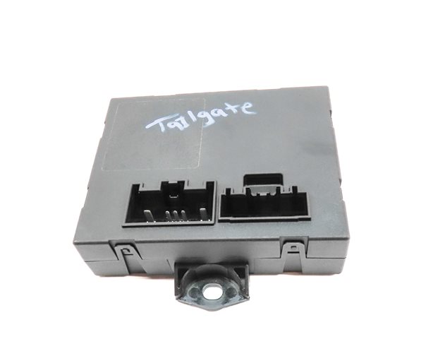 Thumbnail 2: 2016-2019 LAND ROVER DISCOVERY SPORT (L550) LIFTGATE SMART OPENER CONTROL MODULE