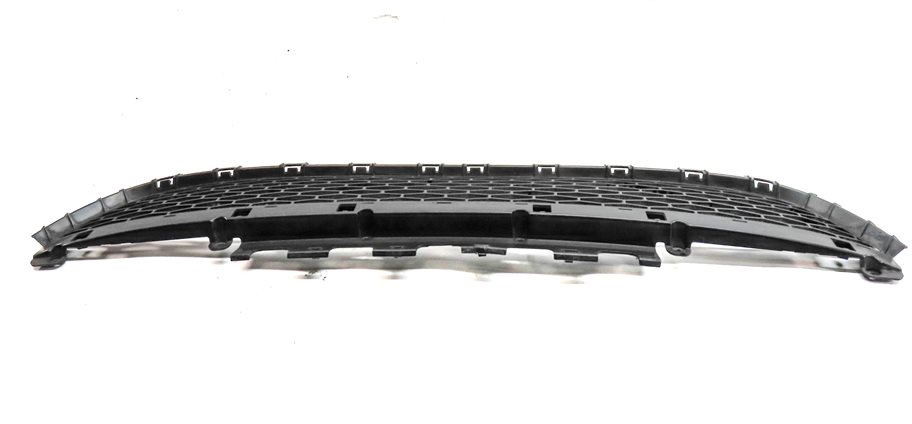 Thumbnail 5: 2016 LAND ROVER DISCOVERY SPORT (L550) FRONT LOWER BUMPER AIR VENT GRILLE TRIM