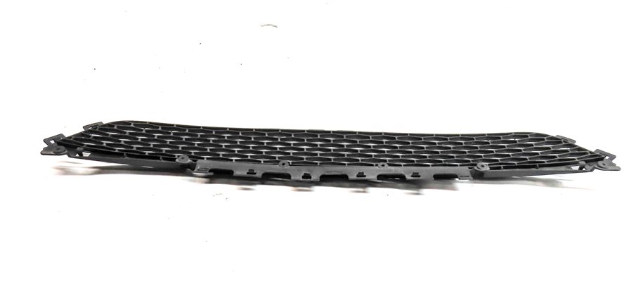 Thumbnail 7: 2016 LAND ROVER DISCOVERY SPORT (L550) FRONT LOWER BUMPER AIR VENT GRILLE TRIM