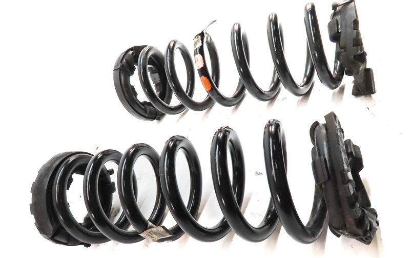 Thumbnail 4: 2015-2019 LAND ROVER DISCOVERY SPORT (L550) REAR SUSPENSION COIL SPRING SET-2