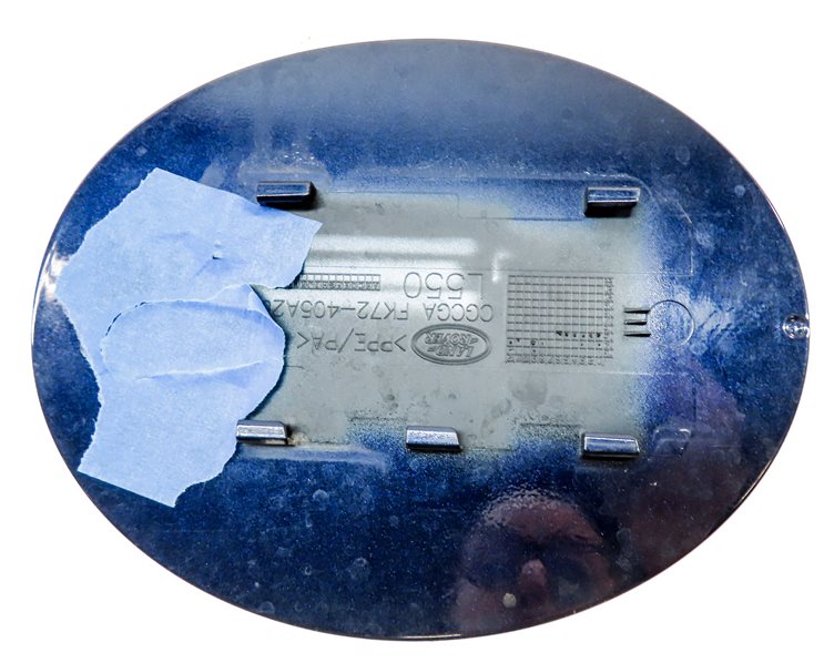 Thumbnail 5: 15-19 ROVER DISCOVER SPORT (L550) FUEL TANK DOOR LID COVER TRIM (Sapphire)