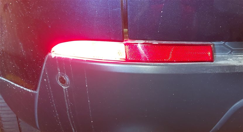 Thumbnail 2: 15-19 LAND ROVER DISCOVERY SPORT (L550) LEFT REAR BUMPER TAILLIGHT LIGHT LAMP