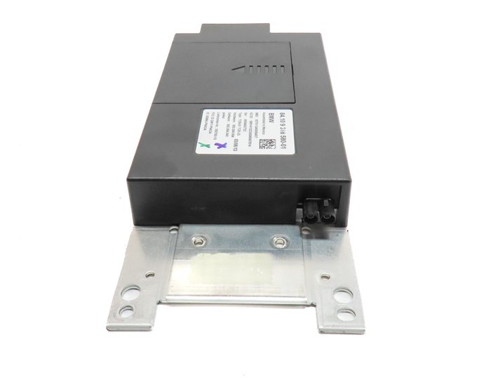 Thumbnail 5: 14 BMW 640XI GRAN COUPE (F06) BLUETOOTH TELEMATICS COMMUNICATION CONTROL MODULE