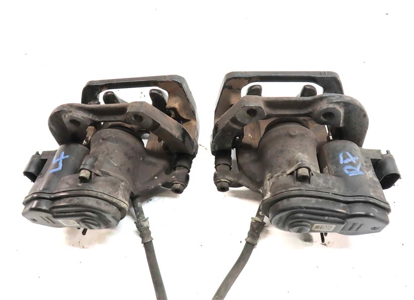 Thumbnail 6: 12-19 BMW 640i 650i (F06 F12 F13) REAR LEFT & RIGHT M-SPORT BRAKE CALIPER SET/2