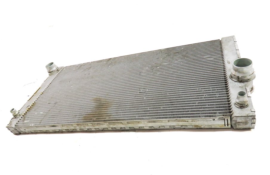 Thumbnail 2: 2013-2019 BMW 640i 740i F06 F01 AWD MAIN PRIMARY ENGINE COOLING RADIATOR