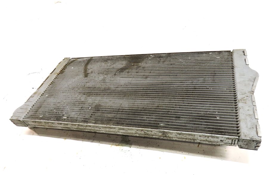 Thumbnail 8: 2013-2019 BMW 640i 740i F06 F01 AWD MAIN PRIMARY ENGINE COOLING RADIATOR