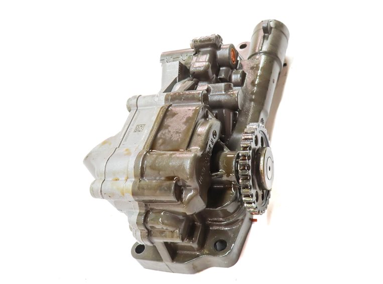 Thumbnail 3: 2014 MERCEDES CLA250 (C117) 2.0L (M270) ENGINE MOTOR OIL FLUID PUMP