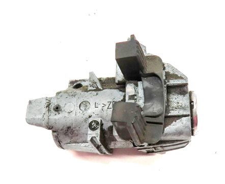 Thumbnail 5: 2014 MERCEDES CLA250 (C117) FRONT LEFT DRIVER DOOR HANDLE LOCK CYLINDER w/KEY