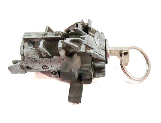 Thumbnail 7: 2014 MERCEDES CLA250 (C117) FRONT LEFT DRIVER DOOR HANDLE LOCK CYLINDER w/KEY