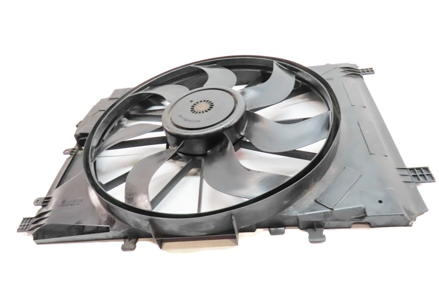 Thumbnail 2: 13-20 MERCEDES B CLA GLA SLK CLASS (C117 W172 W246 X156) RADIATOR COOLING FAN