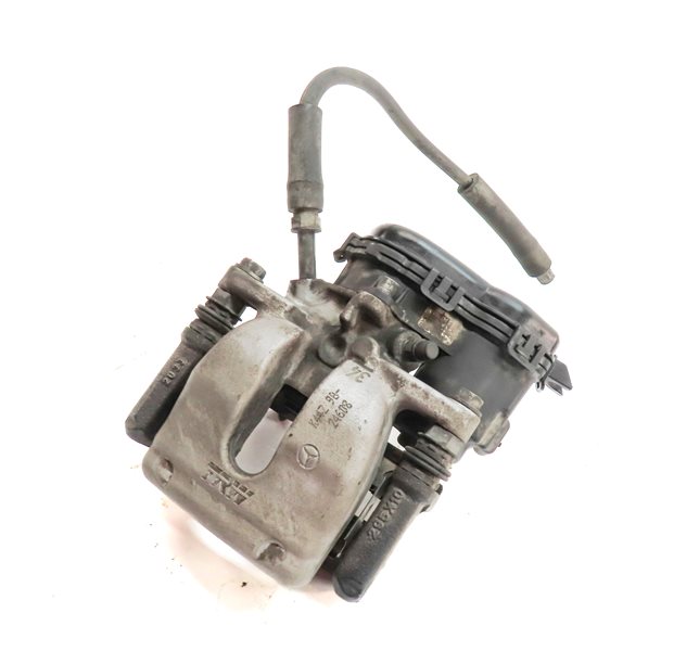 2014-2019 MERCEDES CLA250 (C117) FWD SPORT REAR RIGHT BRAKE CALIPER w/ ACTUATOR